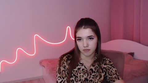 Snapshot of olivialimm chatting on 01-02-25, 06:45 Olivia online show from 01-02-25, 06:45