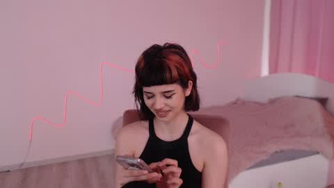 Snapshot of olivialimm chatting on 01-09-25, 11:36 Olivia online show from 01-09-25, 11:36