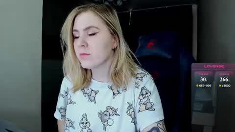 . online show from 06-17-26, 04:48