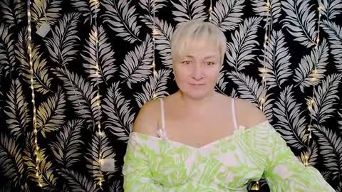 Kelly online show from 01-04-25, 12:16