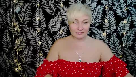 Kelly online show from 01-23-25, 03:11