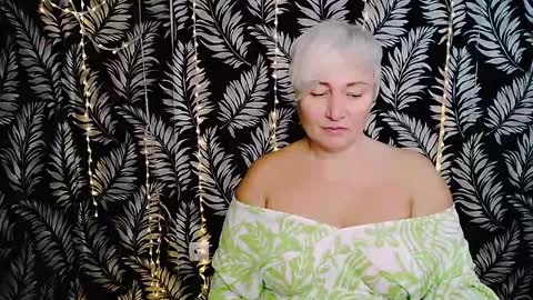 Kelly online show from 11-03-25, 11:11