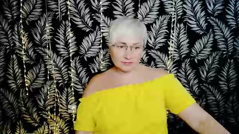 Kelly online show from 06-18-26, 10:30