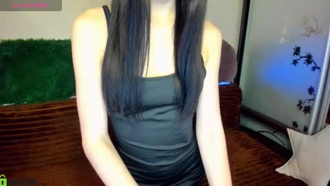Snapshot of oliviarichi chatting on 03-12-26, 08:53 oliviarichi online show from 03-12-26, 08:53
