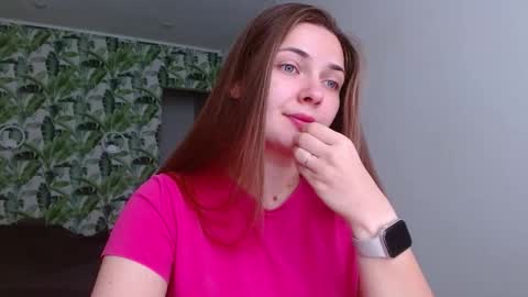 Olivia online show from 11-23-25, 05:51