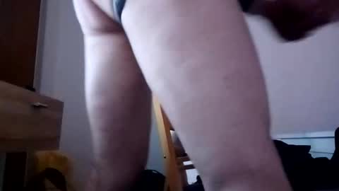 Snapshot of oliviassl22 chatting on 11-02-25, 02:52 oliviassl22 online show from 11-02-25, 02:52