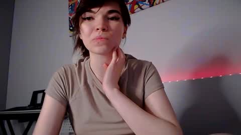 Snapshot of olivka_flower chatting on 12-17-24, 12:12 Angelina Lina online show from 12-17-24, 12:12