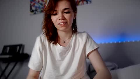 Snapshot of olivka_flower chatting on 01-30-25, 06:54 Angelina Lina online show from 01-30-25, 06:54
