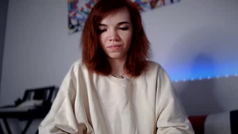 Snapshot of olivka_flower chatting on 02-08-25, 06:44 Angelina Lina online show from 02-08-25, 06:44