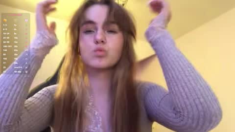 Snapshot of olliefadeley chatting on 09-22-25, 01:24 Mila online show from 09-22-25, 01:24