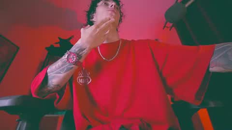 Snapshot of olliver___y chatting on 07-06-26, 02:52 online show from 07-06-26, 02:52