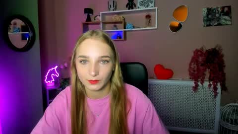 Ollivia online show from 05-11-26, 05:57