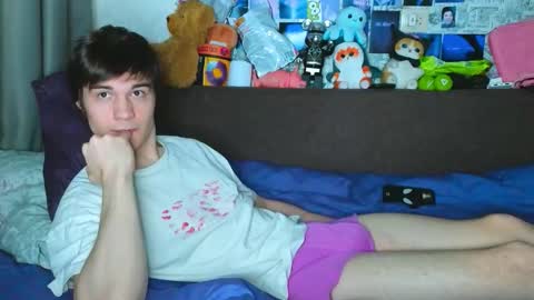 Tony online show from 10-08-25, 09:23