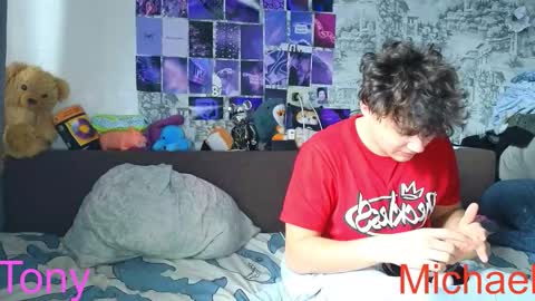 Snapshot of ololkd chatting on 02-18-26, 07:48 Tony online show from 02-18-26, 07:48