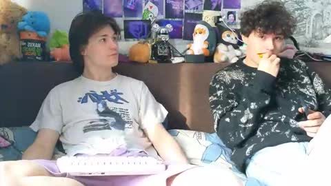 Snapshot of ololkd chatting on 02-24-26, 09:07 Tony online show from 02-24-26, 09:07