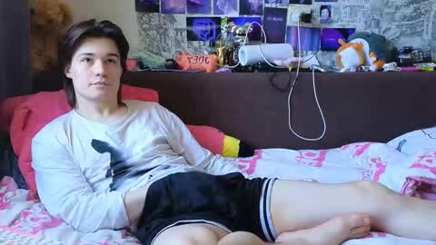 Snapshot of ololkd chatting on 03-07-26, 10:23 Tony online show from 03-07-26, 10:23