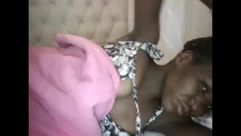 Snapshot of olwami4 chatting on 01-07-26, 05:43 olwami4 online show from 01-07-26, 05:43