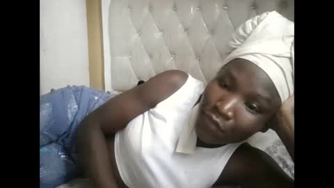 Snapshot of olwami4 chatting on 01-12-26, 02:11 olwami4 online show from 01-12-26, 02:11