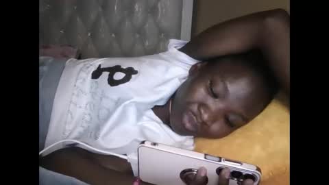 Snapshot of olwami4 chatting on 03-05-26, 06:37 olwami4 online show from 03-05-26, 06:37