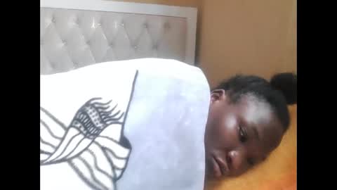 Snapshot of olwami4 chatting on 03-06-26, 06:43 olwami4 online show from 03-06-26, 06:43