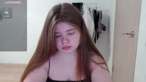  MellY  online show from 12-23-25, 10:24