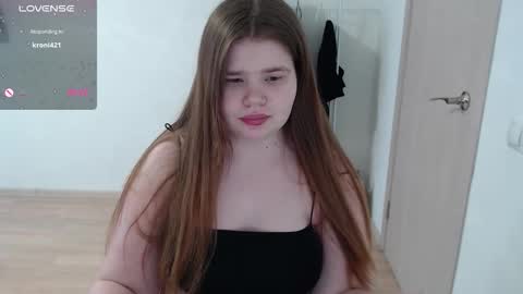 Snapshot of omellyoo chatting on 01-18-26, 11:03 MellY online show from 01-18-26, 11:03