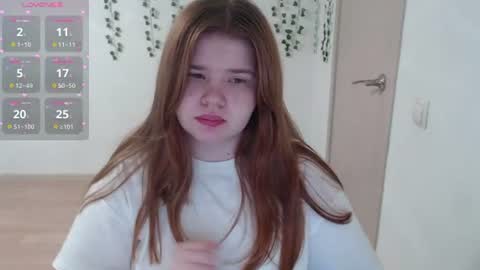 Snapshot of omellyoo chatting on 07-11-26, 08:39 MellY online show from 07-11-26, 08:39