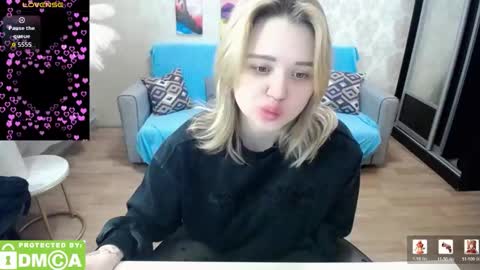 Snapshot of omg_itsperfect chatting on 02-09-26, 06:56 Fina online show from 02-09-26, 06:56