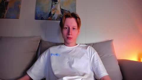 Snapshot of omg_pie chatting on 12-25-24, 07:34 Mars online show from 12-25-24, 07:34