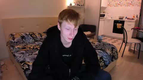 Snapshot of omg_pie chatting on 10-20-25, 07:47 Mars online show from 10-20-25, 07:47