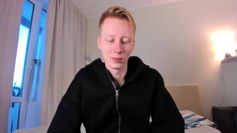 Snapshot of omg_pie chatting on 11-16-25, 06:52 Mars online show from 11-16-25, 06:52