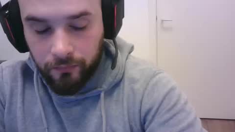 omgwhereim online show from 12-16-25, 08:03