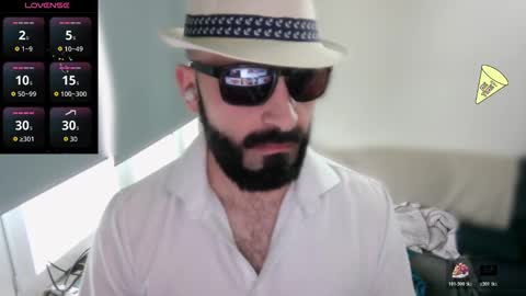 Snapshot of ona_nisme chatting on 02-14-26, 10:23 ona nisme online show from 02-14-26, 10:23