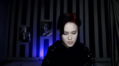 Snapshot of onaloon chatting on 09-10-25, 01:49 onaloon online show from 09-10-25, 01:49