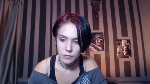 Snapshot of onaloon chatting on 09-30-25, 07:57 onaloon online show from 09-30-25, 07:57