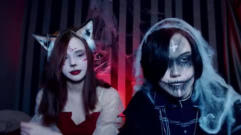 Snapshot of onaloon chatting on 10-31-25, 02:45 onaloon online show from 10-31-25, 02:45