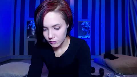 Snapshot of onaloon chatting on 11-17-25, 03:56 onaloon online show from 11-17-25, 03:56