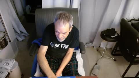 ondoko1234 online show from 10-01-25, 03:07