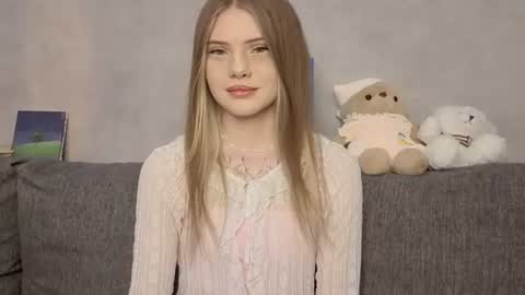Eva online show from 07-10-26, 01:36