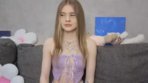 Eva online show from 08-02-26, 01:31