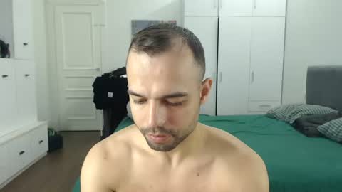 onebestlover online show from 07-18-26, 07:45