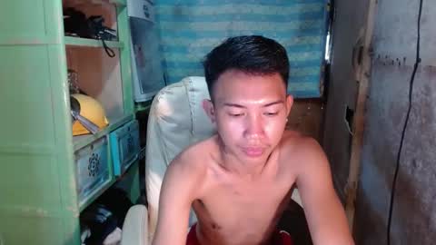 Snapshot of onebigloadxxx chatting on 12-30-24, 07:48 Wyn Will serve you and be your slave online show from 12-30-24, 07:48