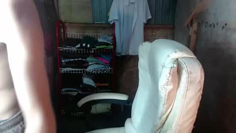 Snapshot of onebigloadxxx chatting on 02-07-25, 08:11 Wyn Will serve you and be your slave online show from 02-07-25, 08:11