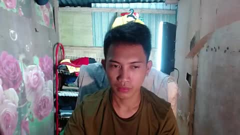 Snapshot of onebigloadxxx chatting on 02-11-25, 05:18 Wyn Will serve you and be your slave online show from 02-11-25, 05:18