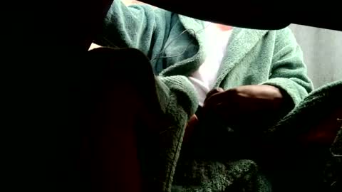 oneeyesnake1843142 online show from 10-18-25, 09:21