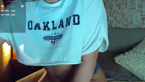 Snapshot of onehotbigass chatting on 01-08-26, 02:25 ONLINE online show from 01-08-26, 02:25