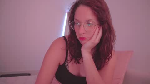 Snapshot of onelittlemermaid chatting on 02-27-26, 10:43 Ariel online show from 02-27-26, 10:43