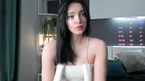 Snapshot of onemoreecall chatting on 01-23-25, 12:19 Lexi online show from 01-23-25, 12:19