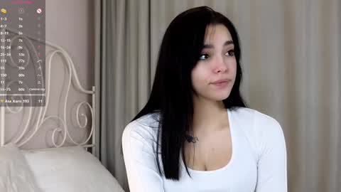 Snapshot of onemoreecall chatting on 03-06-25, 01:35 Lexi online show from 03-06-25, 01:35