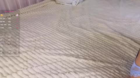 Snapshot of onemoreecall chatting on 03-11-25, 05:13 Lexi online show from 03-11-25, 05:13